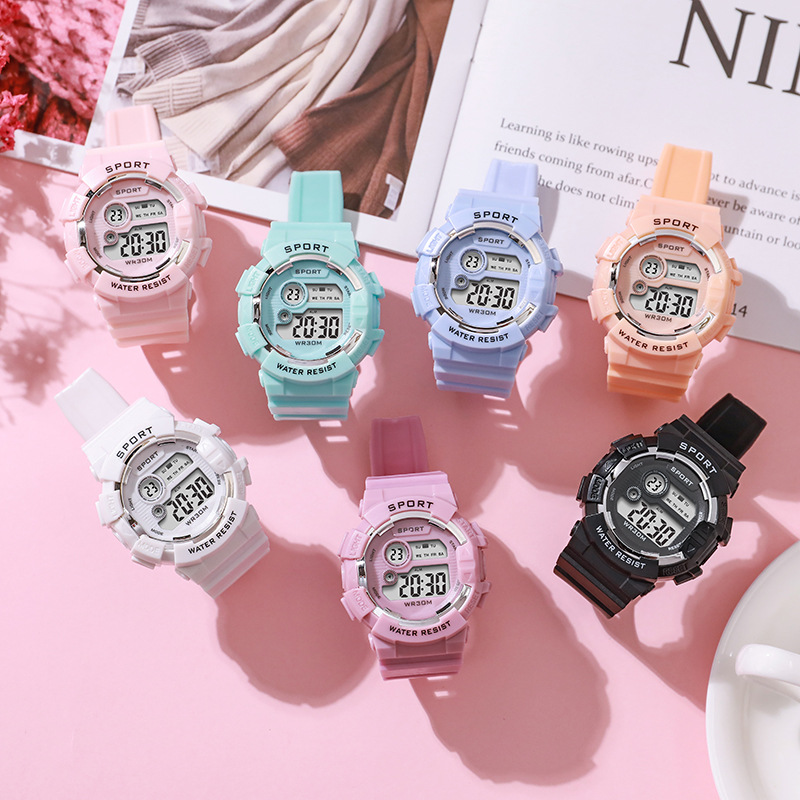 ファッションキッズ腕時計発光防水スポーツデジタル腕時計目覚ま - Smartwatch Digital Watches For Kid Girl のレビューと価格