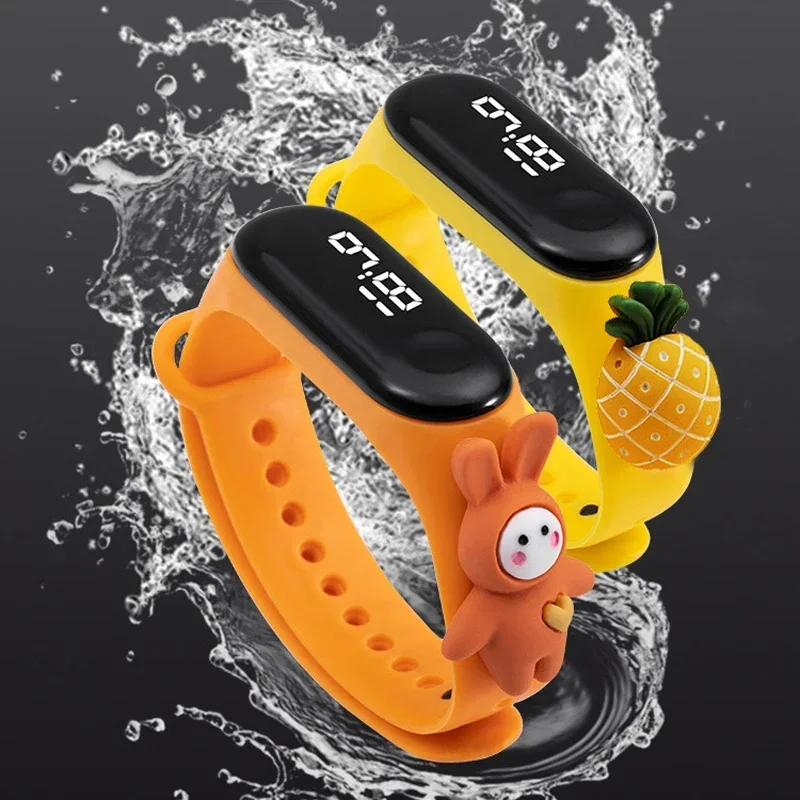 防水子供スマートタッチ Led 腕時計漫画小動物少年少女 L - Smartwatch Digital Watches For Kid Girl のレビューと価格